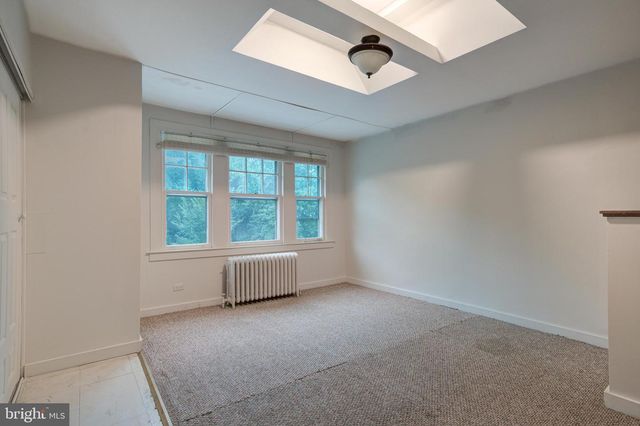 541 W ABBOTTSFORD AVE, Philadelphia, PA 19144