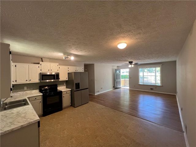 2256 Christian Circle, Conyers, GA 30013