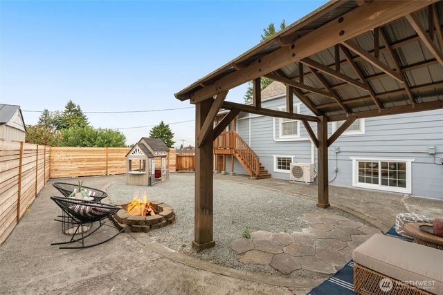 2820 S 152nd ST, Seatac, WA 98188