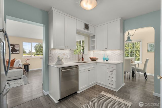 2820 S 152nd ST, Seatac, WA 98188