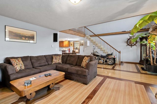 17 Old Jamestown Road, Russell Springs, KY 42642