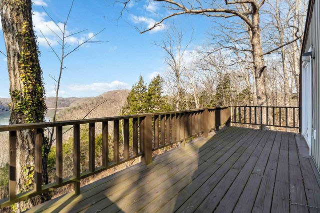 17 Old Jamestown Road, Russell Springs, KY 42642