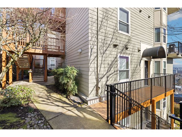 310 Nw UPTOWN Ter 2B, Portland, OR 97210