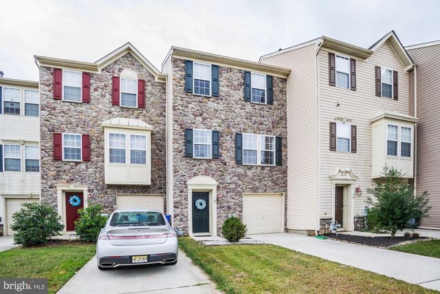 8 SHOEMAKER DR, Swedesboro, NJ 08085