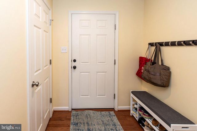 8 SHOEMAKER DR, Swedesboro, NJ 08085