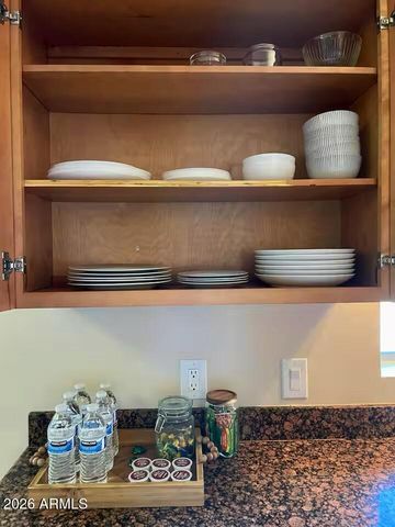 7501 E MINNEZONA Avenue, Scottsdale, AZ 85251