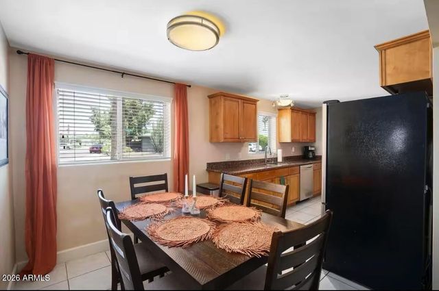 7501 E MINNEZONA Avenue, Scottsdale, AZ 85251