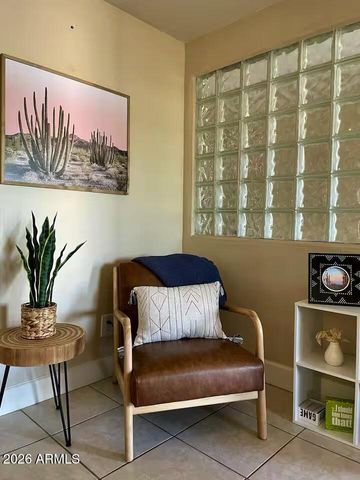 7501 E MINNEZONA Avenue, Scottsdale, AZ 85251