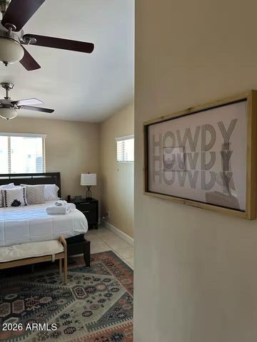 7501 E MINNEZONA Avenue, Scottsdale, AZ 85251