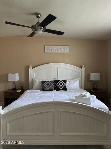 7501 E MINNEZONA Avenue, Scottsdale, AZ 85251