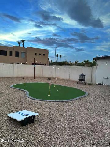 7501 E MINNEZONA Avenue, Scottsdale, AZ 85251