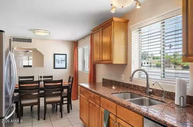 7501 E MINNEZONA Avenue, Scottsdale, AZ 85251