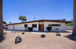 7501 E MINNEZONA Avenue, Scottsdale, AZ 85251