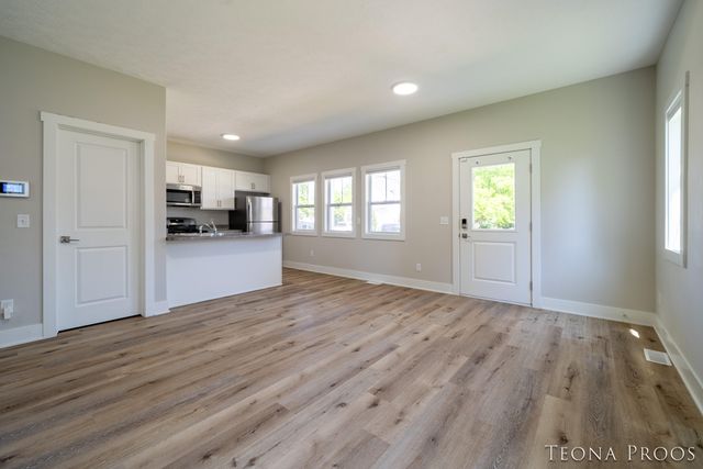 1379 Pine Street, Muskegon, MI 49442