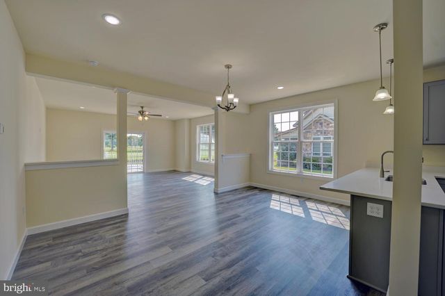 9 VALHALLA CT, Dover, DE 19904