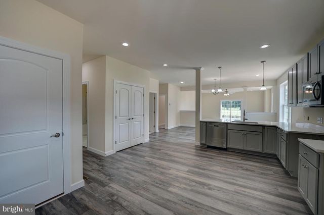 9 VALHALLA CT, Dover, DE 19904