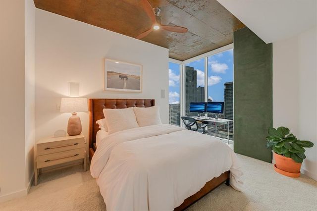 360 Nueces ST 3609, Austin, TX 78701