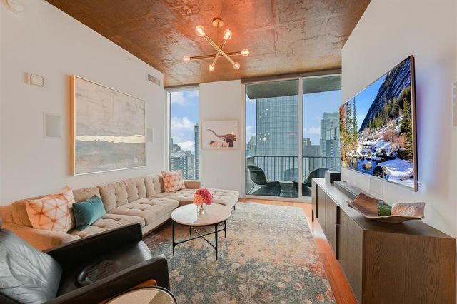 360 Nueces ST 3609, Austin, TX 78701