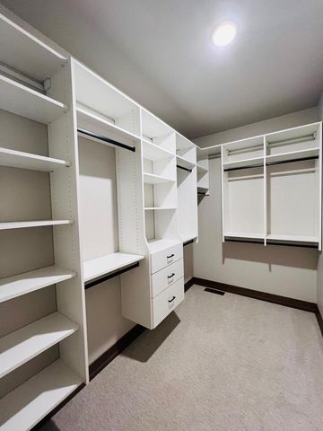 4020 ANTWERP AVENUE, Howard, WI 54313