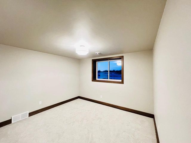 4020 ANTWERP AVENUE, Howard, WI 54313