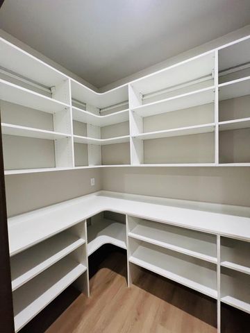 4020 ANTWERP AVENUE, Howard, WI 54313