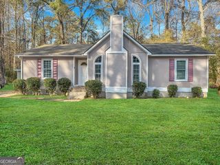 1154 N Plantation Parkway, Macon, GA 31220