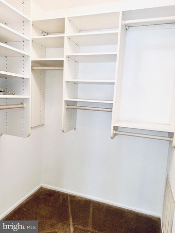 361 SILVIA ST, Ewing, NJ 08628