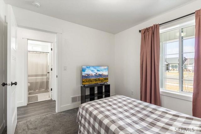 5919 E Magellan Lane, Ammon, ID 83406