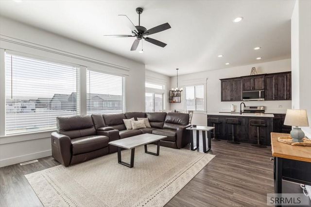 5919 E Magellan Lane, Ammon, ID 83406