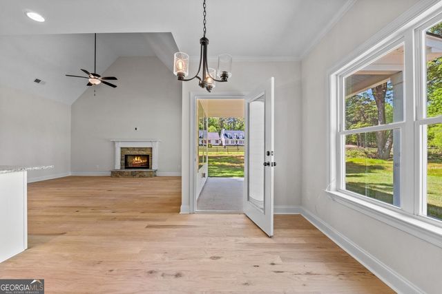 21 Oak Grove Trail, Griffin, GA 30224