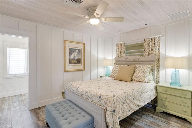 4819 Pine Island RD NW, Matlacha, FL 33993