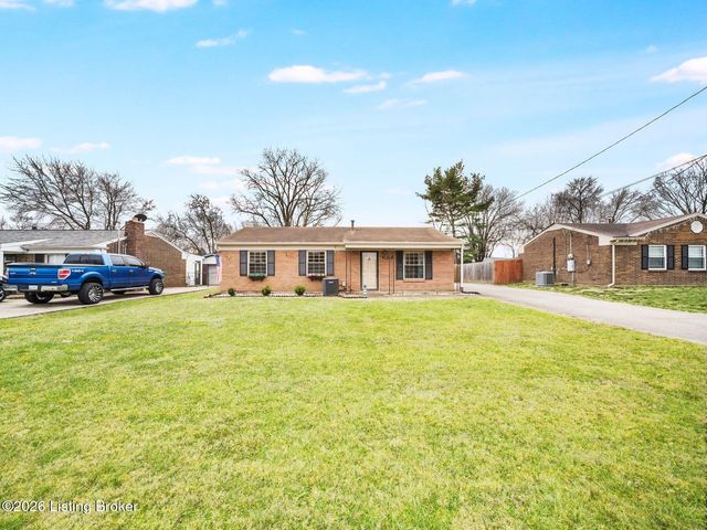 1035 Summitt Dr, Louisville, KY 40229