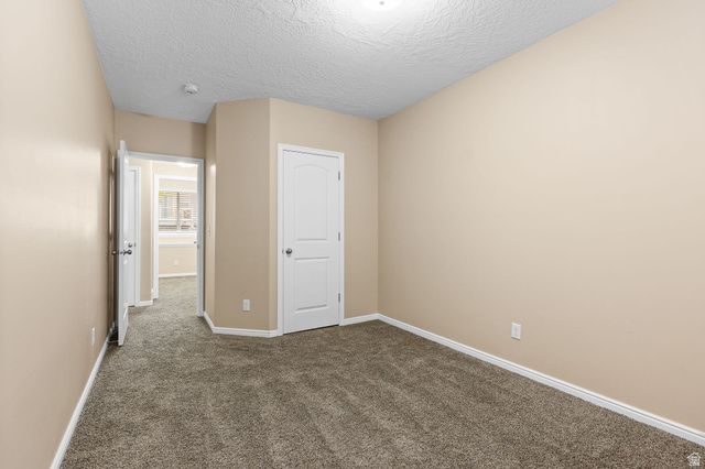 555 W 2350 N, Layton, UT 84041