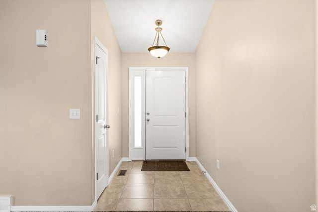 555 W 2350 N, Layton, UT 84041