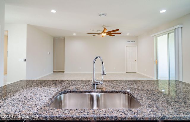 777 Indigo Street SE, Palm Bay, FL 32909