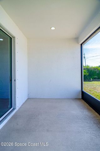 777 Indigo Street SE, Palm Bay, FL 32909