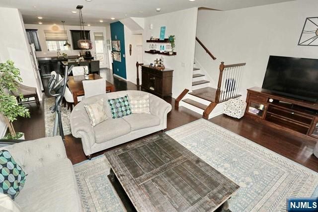 12-30 Plaza Road, Fair Lawn, NJ 07410