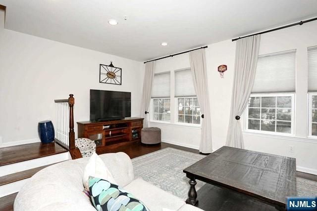 12-30 Plaza Road, Fair Lawn, NJ 07410