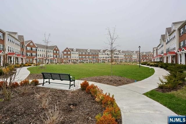 12-30 Plaza Road, Fair Lawn, NJ 07410