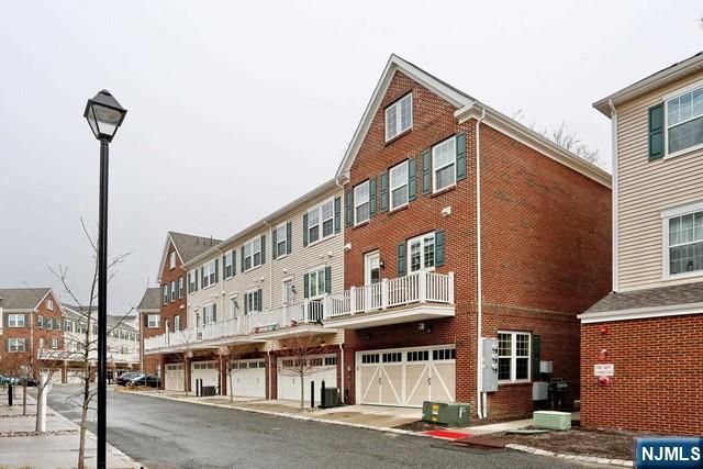 12-30 Plaza Road, Fair Lawn, NJ 07410