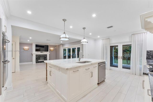 746 Marble Court, Boca Raton, FL 33432