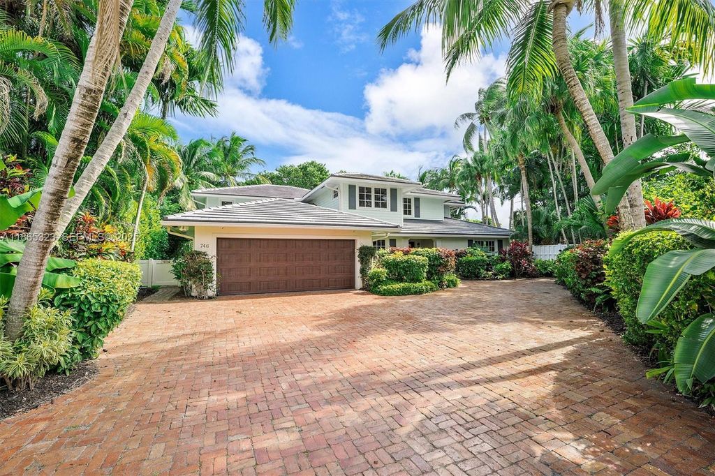 746 Marble Court, Boca Raton, FL 33432