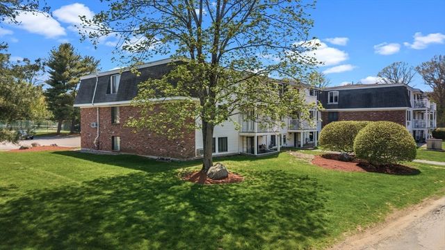 96 Main A3, Foxboro, MA 02035