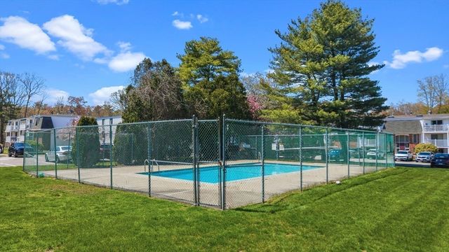 96 Main A3, Foxboro, MA 02035