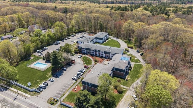 96 Main A3, Foxboro, MA 02035