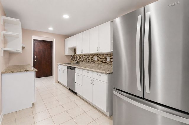 96 Main A3, Foxboro, MA 02035