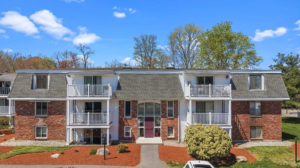 96 Main A3, Foxboro, MA 02035