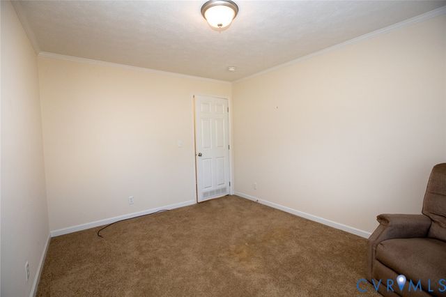 7718 Abilene Rd, Farmville, VA 23901