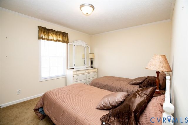 7718 Abilene Rd, Farmville, VA 23901