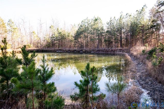 7718 Abilene Rd, Farmville, VA 23901